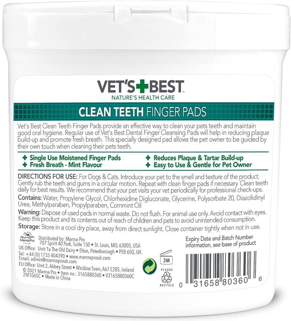 Vets Best Dental Care Finger Wipes | Reduces Plaque  Freshens Breath | Teeth Cleaning Finger Wipes for Dogs  Cats | 50 Disposable Wipes