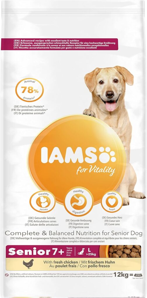 IAMS Complete Dry Dog Food for Senior 7+ Large Breeds with Chicken 12 kg