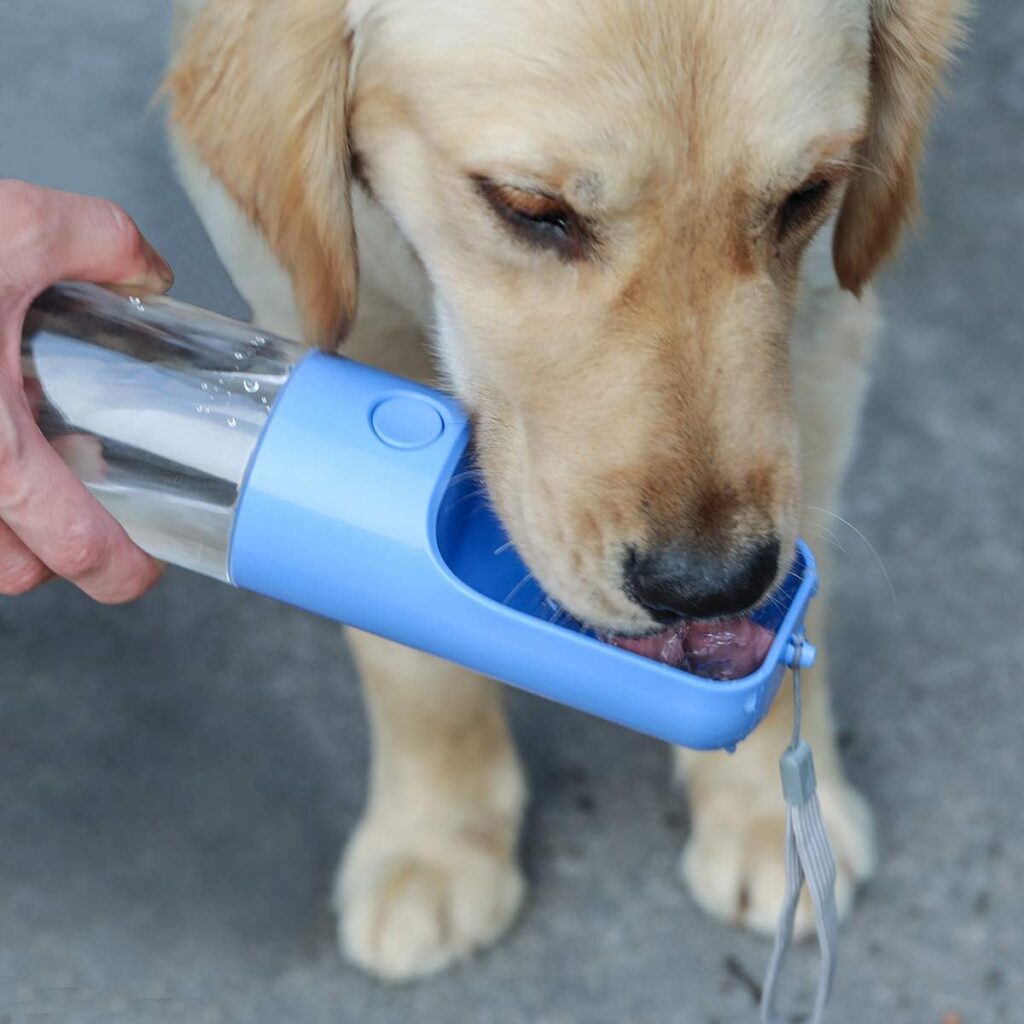 YUSKO Portable Dog Water Bottle 450ml,Pet Water bottle, Food Grade ABS Leak Proof Lightweight Water Dispenser Drinking Bowl Bottles for Pet Outdoor Travel, Walking Drinking Cup (16 Oz)